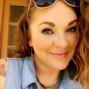 Meet your Posher, Natasha